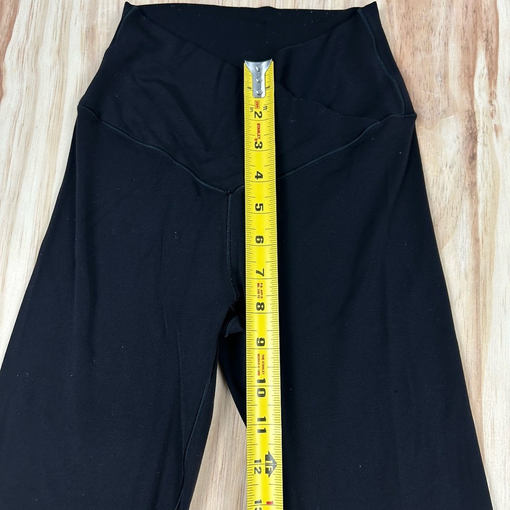Offline by Aerie Real Me Hi Rise Flare Long Inseam Legging Black S Cross Waisted - Picture 6 of 10